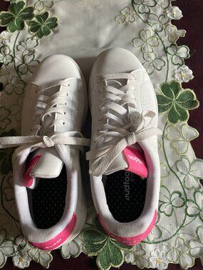 Adidas Classic Sneakers